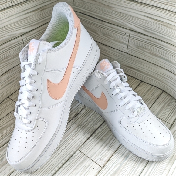 Nike Air Force 1 07 Next Nature Sneaker in White Arctic Orange Size 14.5 NWT - Picture 4 of 10